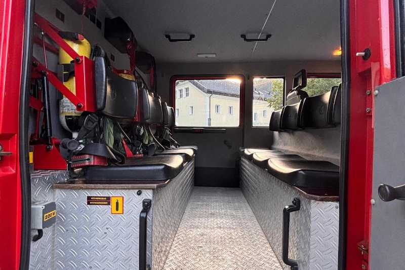 OmecoHub - Immagine MERCEDES 1124AF